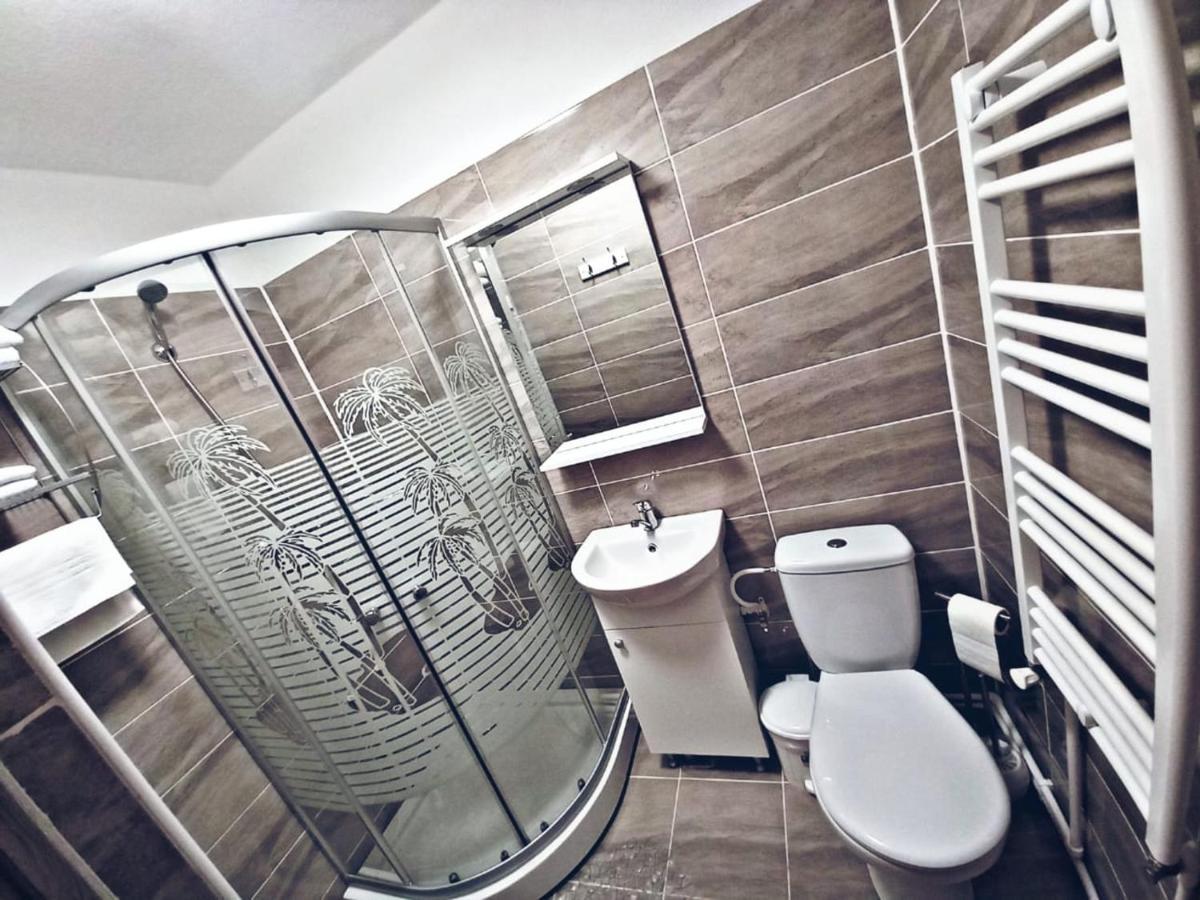 Camere In Regim Hotelier 브라쇼브 외부 사진